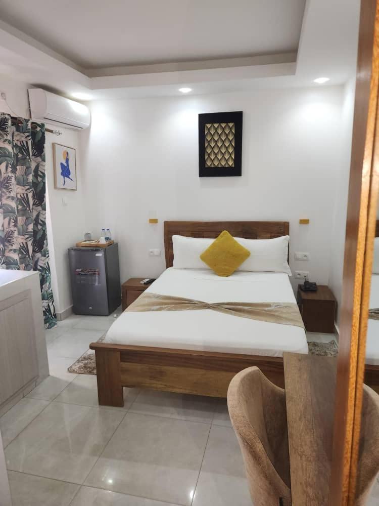 Residence Faby 1 Dakar Exterior photo